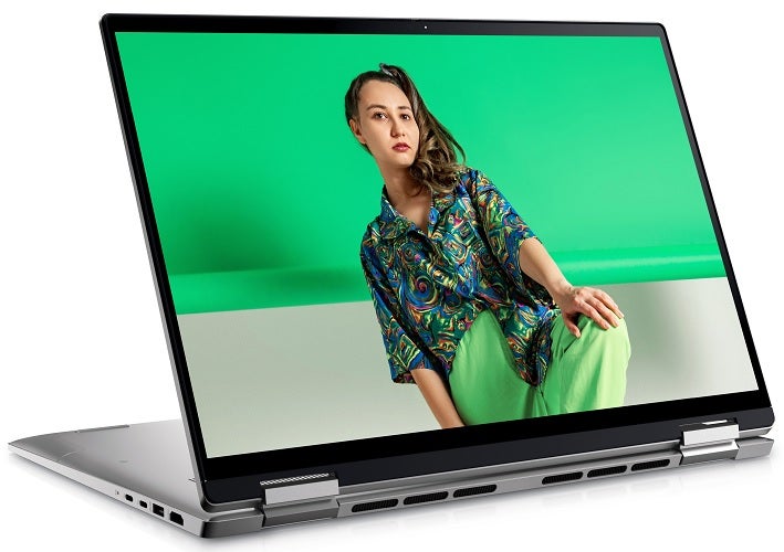 Dell Inspiron 16 7620 16 inch 2-in-1 Laptop